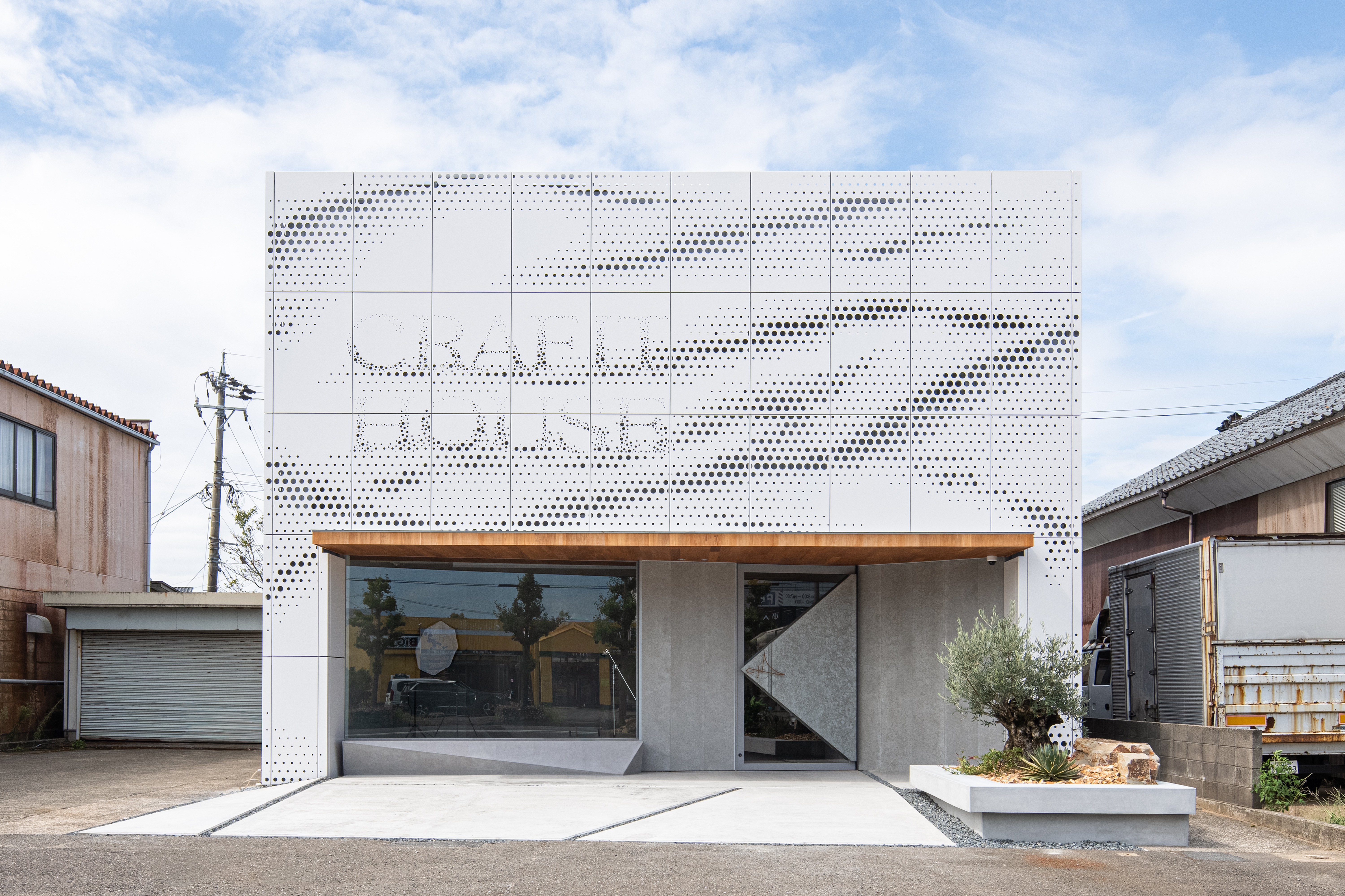 CRAFIT HOUSE 社屋外観